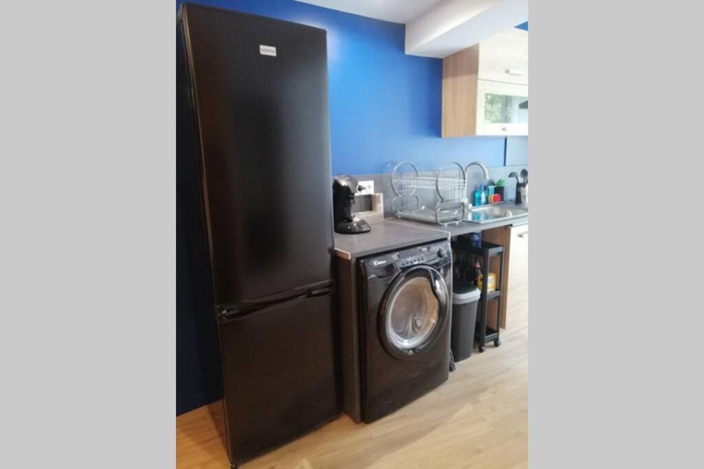 Charmant Appartement Avec Terrasse Pont-de-lʼIsère Eksteriør billede
